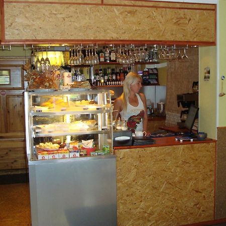 Kuremaee Hostel Екстер'єр фото